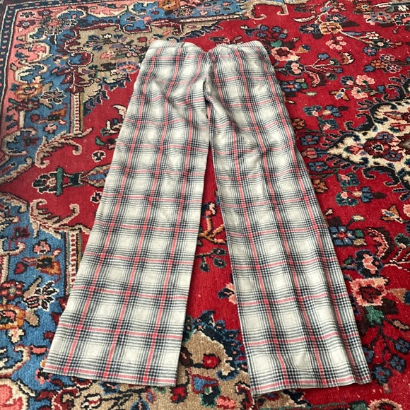 Burberry pants brown, black and red. - Picture 3 of 4